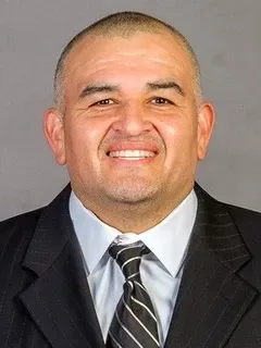 Juan Navarro Jr. headshot
