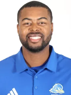 Xavier Dye headshot