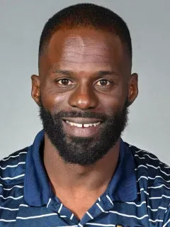 Noel Devine headshot