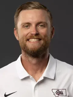 Nic Roger headshot