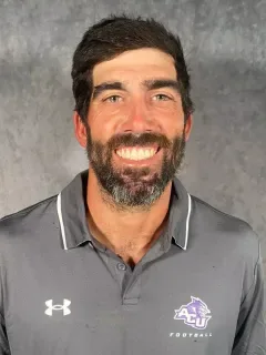 Conor Dubin headshot
