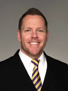 Joe Davis headshot