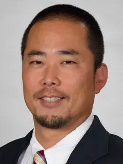 Tsuyoshi Kawata headshot
