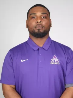 Deion Roberson headshot