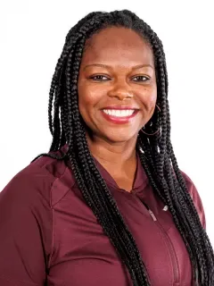 Andrea Hollis headshot