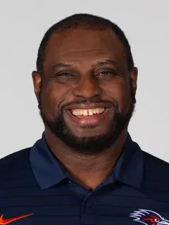 Tommie Robinson headshot