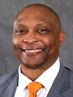 Eddie George headshot