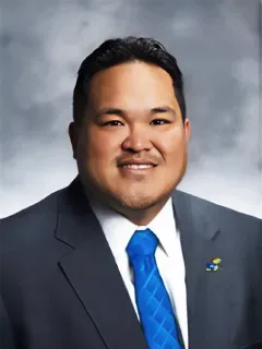 Daryl Agpalsa headshot