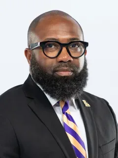 Dr. Christopher Williams headshot