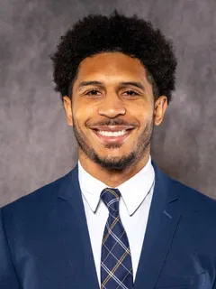 Zuril Hendrick headshot