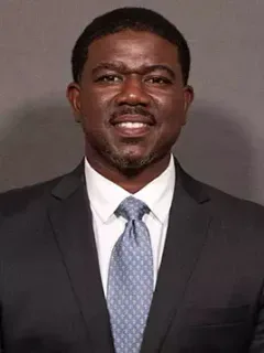 Lamar Owens headshot