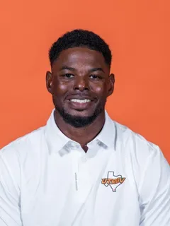 Josh Jones headshot