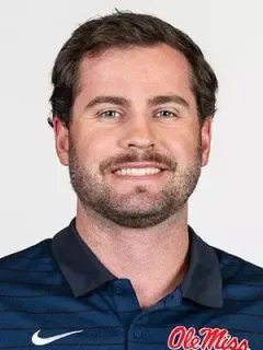 Aaron Auer headshot