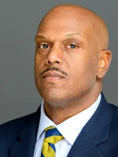 Kerry Harbor headshot