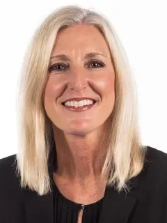 Dr. Susan Elza headshot