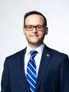 Jacob Noger headshot