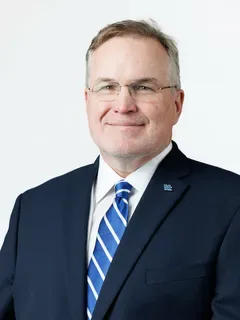 Andrew Coverdale headshot