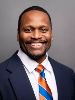 Alvis Whitted headshot
