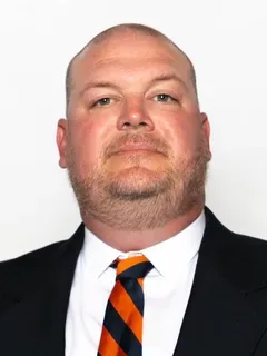 Joey Orck headshot