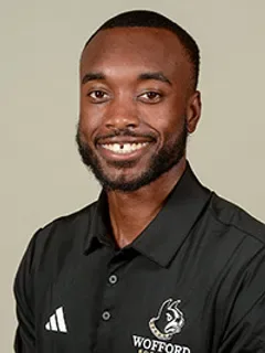 Dom Bradshaw headshot