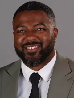 Ross Douglas headshot