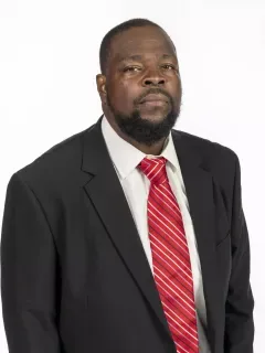 Darin Edwards headshot