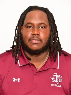 Tarik Williams headshot