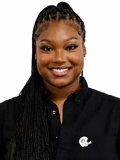 Shaska Davis headshot