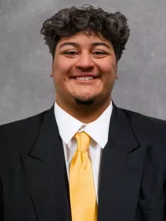 Giovanni Contreras headshot