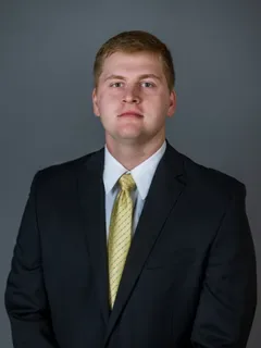 Connor Vierstra headshot