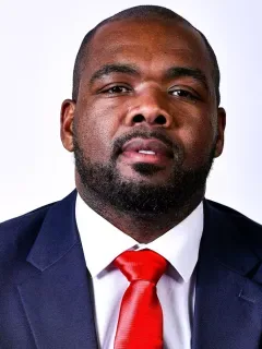 MyQuon Stout headshot