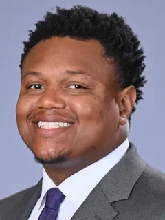 Bo Alexander headshot