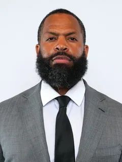 Alex Bailey headshot