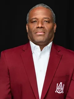 Kenyatta McCoy headshot