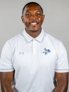 Xavier Brown headshot
