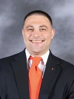 Steven Schrum headshot