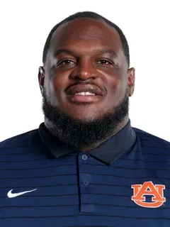 Vontrell King-Williams headshot