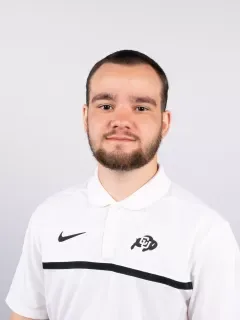Oliver Clear headshot