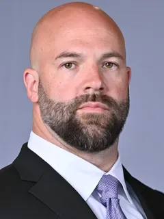 Shane Davenport headshot