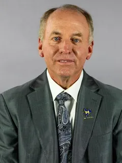 Matt Viator headshot