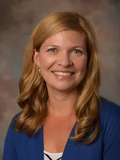 Laura Webb headshot