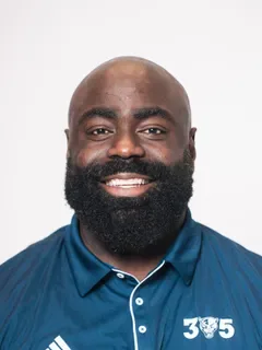 Edwin Pata headshot