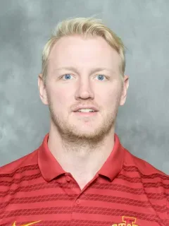 Seth Hestness headshot