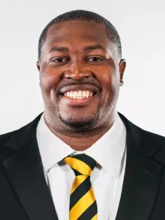 Jerone Steckel headshot