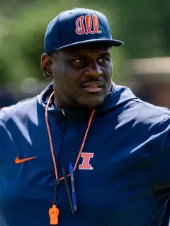 Byron Bell headshot