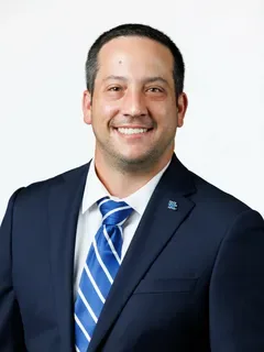Dillon Sanders headshot