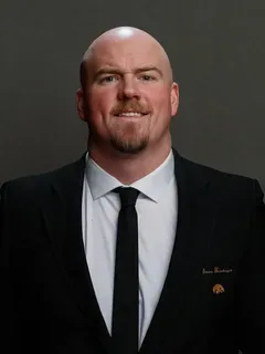 Mac McLeran headshot