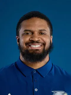 Andre Crenshaw headshot