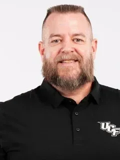 Zach Duval headshot