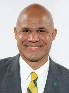 Dave Aranda headshot